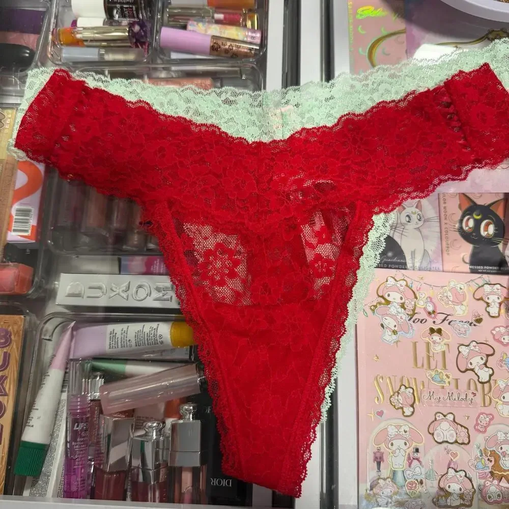 Victorias Secret Lace Thong Panties